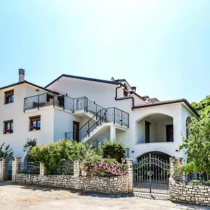  Alloggio in famiglia Casa Istriana Dajla Croazia